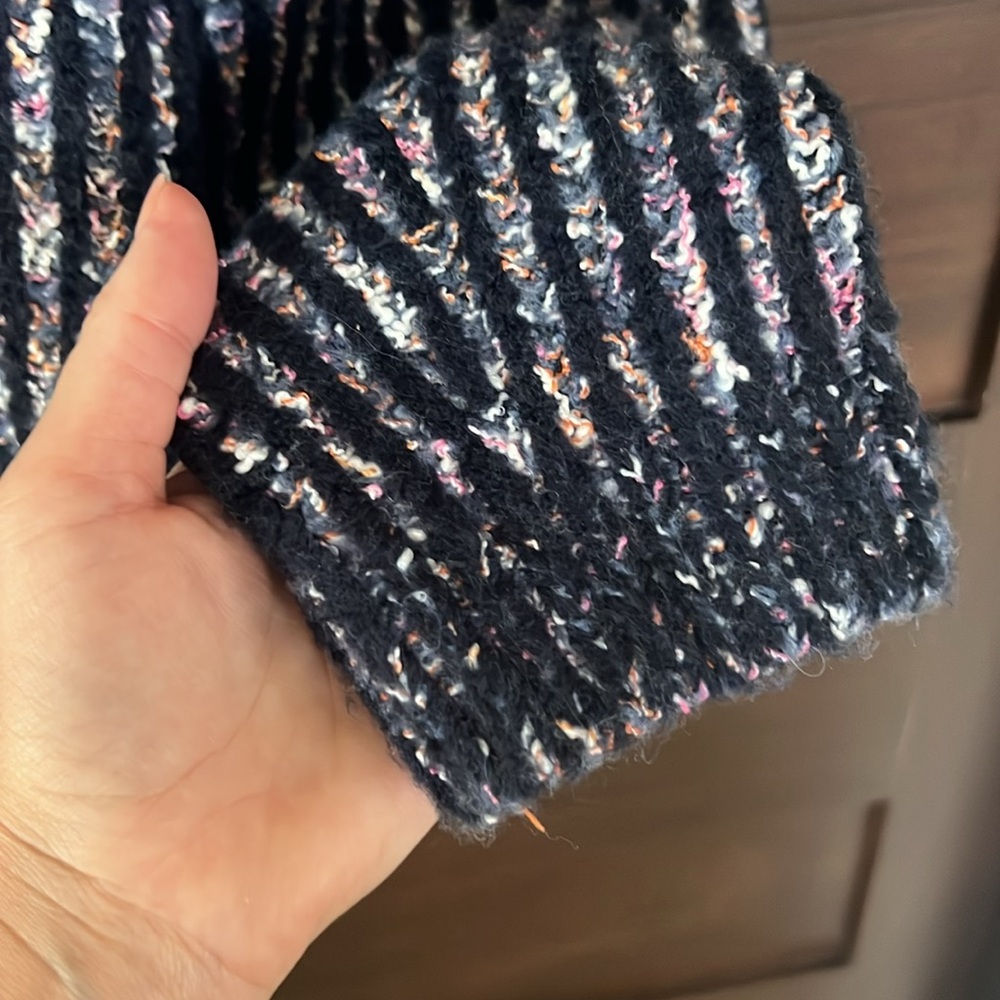 J.Crew Sweater - Picture 4 of 10